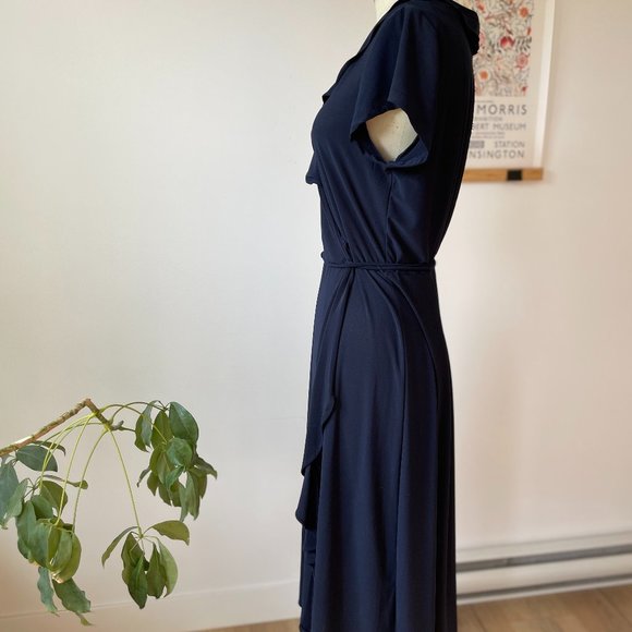 3For$20/ Wrap Dress - Picture 2 of 8